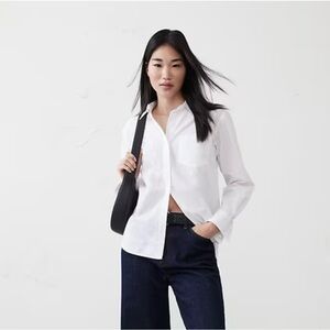 Banana Republic Classic Poplin